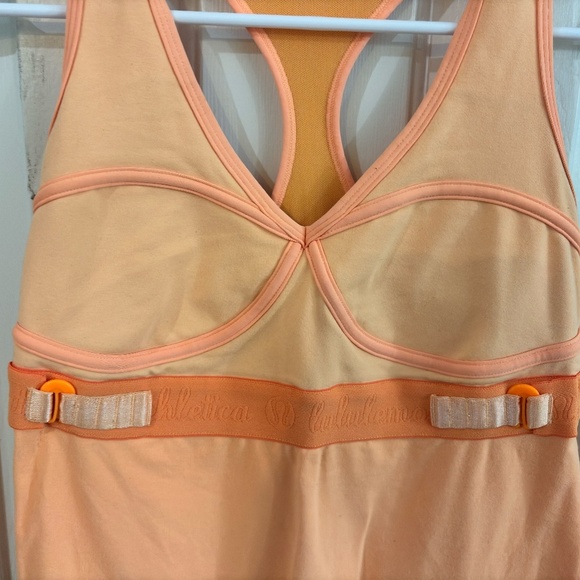 LULU LEMON TANK TOP ! please check photos for sizing - Picture 4 of 6